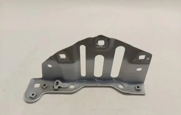 Renault Scenic E-Tech V Fender mounting bracket 641C10956R