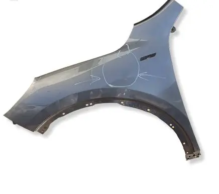 Ford Kuga III Fender LV4BS16016AD
