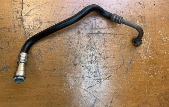 BMW X1 E84 Power steering hose/pipe/line 32416794670 6794670