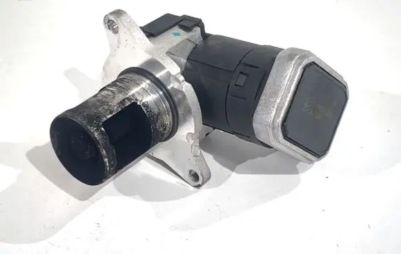 Mercedes-Benz C W203 EGR valve 724809360