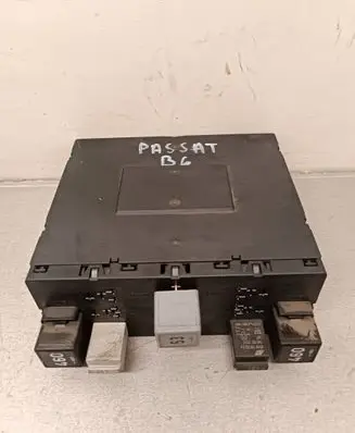 Volkswagen PASSAT B6 Comfort/convenience module 3C0937049AE F005V00631 H52S2002