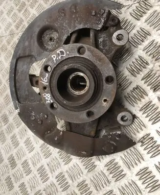 Peugeot 308 Front wheel hub