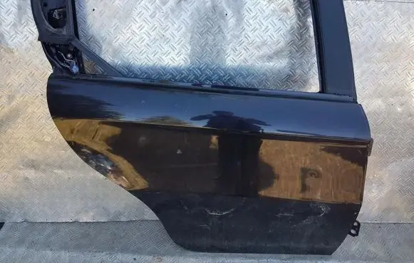 Alfa Romeo 147 Rear door