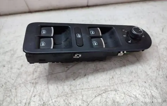 Volkswagen Amarok Electric window control switch 5K4959857A
