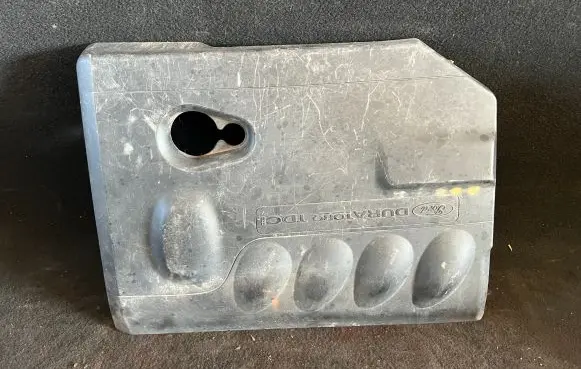 Ford C-MAX I Engine cover (trim) 3M5Q6N041A