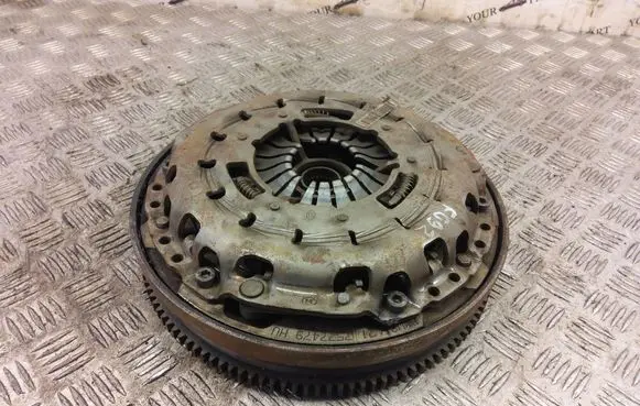 BMW 1 E82 E88 Clutch set kit 7577479
