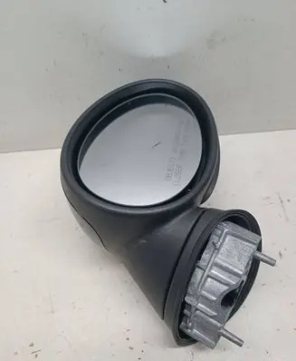 Mini One - Cooper Clubman R55 Front door electric wing mirror