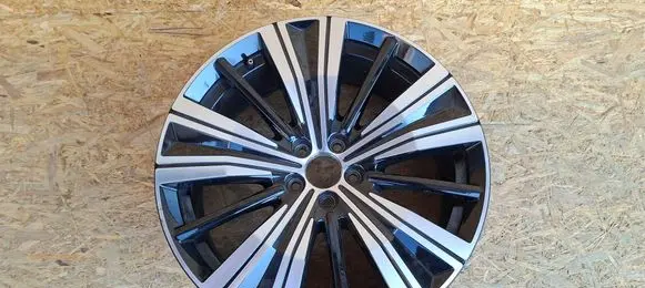 R20 alloy rim