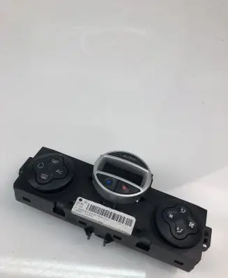 Renault Clio III Interior fan control switch 8200296683