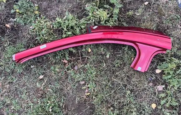 Mazda 3 Front bodywork piece PU13230