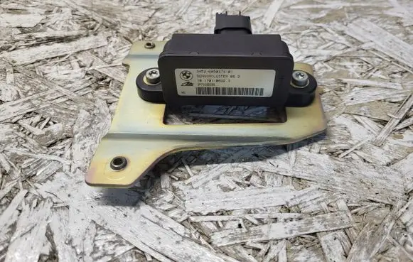 BMW 1 E81 E87 ESP acceleration yaw rate sensor 6850374