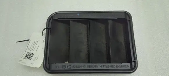 BMW 1 F20 F21 Quarter panel pressure vent 9201647 64229201647