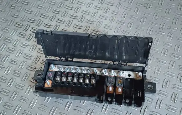 Land Rover Range Rover Velar Positive wiring loom J8A214516AC 301203105 L560MY18