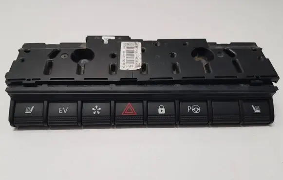 Renault Arkana A set of switches E1166690 283E80542R