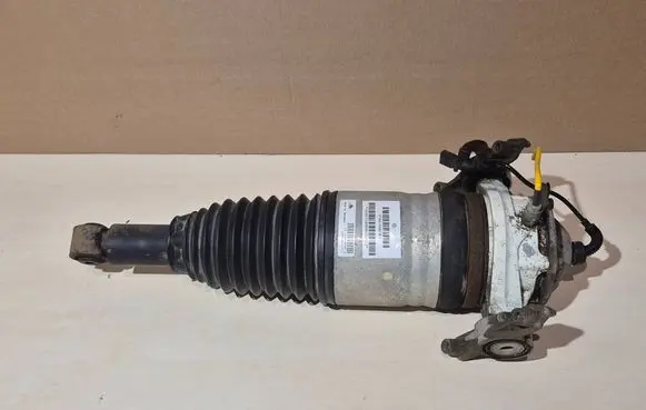 Volkswagen Touareg II Air suspension rear shock absorber 7P6616020J 1514000902 169ATE04882C02J