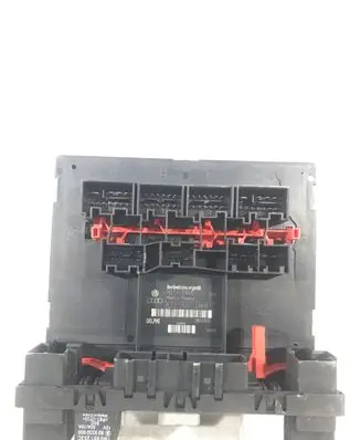 Volkswagen Golf V Comfort/convenience module 3C0937049E 28022870