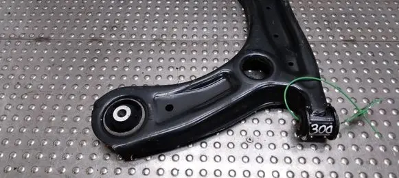 Skoda Fabia Mk2 (5J) Front control arm 6R0407151