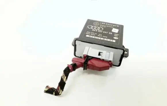 Audi A4 S4 B8 8K Light module LCM 8K5907357 00837914AA 00040292