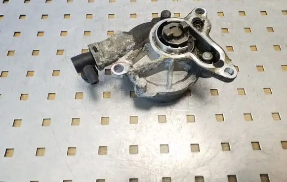 Vacuum pump