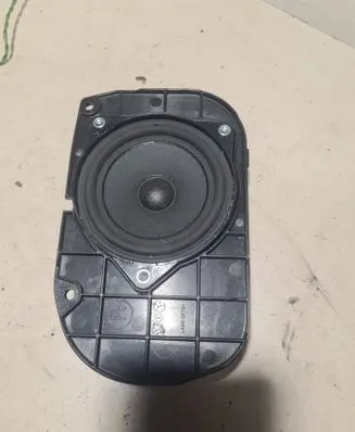 BMW 5 F10 F11 Parcel shelf speaker 9239184 18FEB11