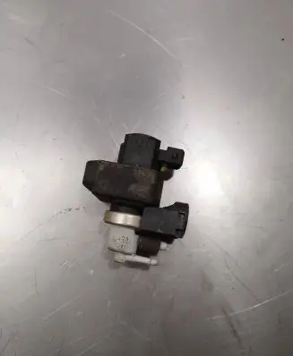KIA Ceed Vacuum valve 70027200