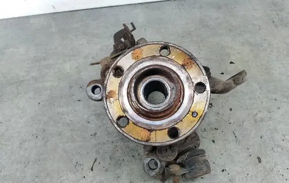 Audi A3 S3 8P Front wheel hub spindle knuckle 