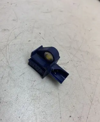 Mercedes-Benz C W204 Airbag deployment crash/impact sensor A2128204926