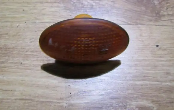 Ford Ka Front fender indicator light