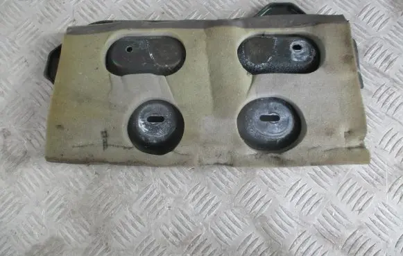 Peugeot 607 Battery box tray 