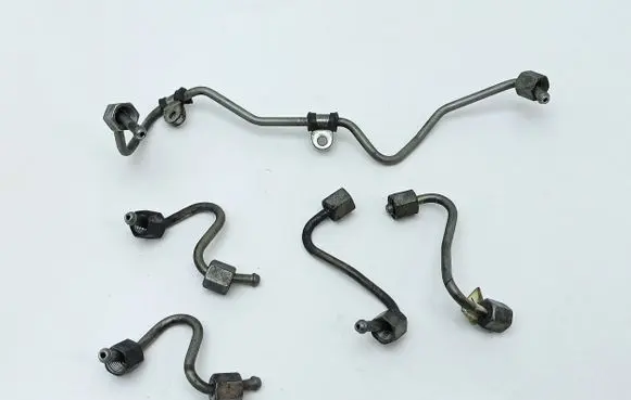 Mercedes-Benz E W212 Fuel injector supply line/pipe 
