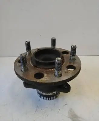 Hyundai i40 Rear wheel hub