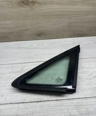 Volkswagen Caddy Front triangle window/glass 2K0845411G
