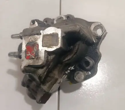 Ford S-MAX Fuel injection high pressure pump 28384347 9674384880 037438101A