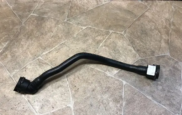 Mercedes-Benz B W246 W242 Engine coolant pipe/hose A2465010058