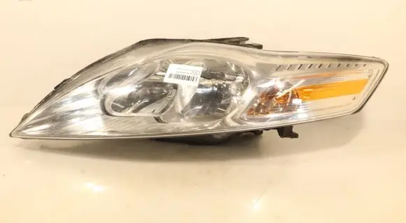 Ford Mondeo MK IV Headlight/headlamp 01054103
