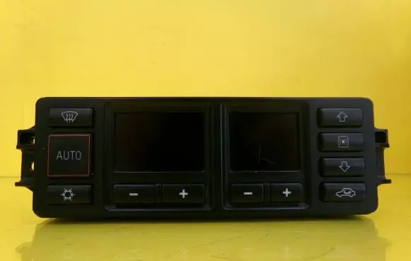 Audi A4 S4 B5 8D Climate control unit 8L0820043B 5HB00760800