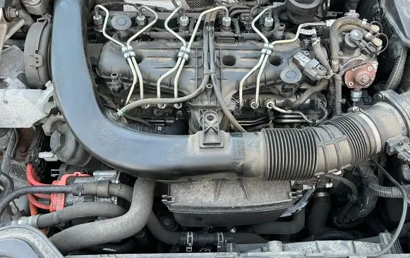 Volvo V60 Engine D5244T17 D87PHEV D5244T15