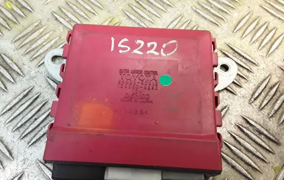Lexus IS 220D-250-350 Other devices 8943053010