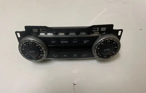 Mercedes-Benz C W204 Climate control unit 2048309385
