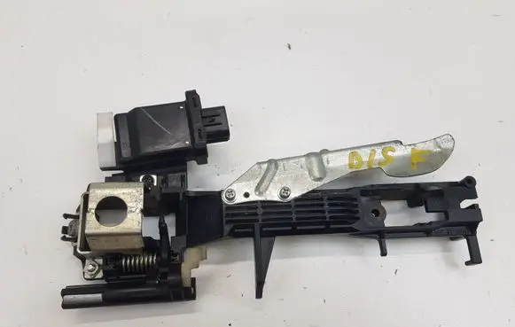 Lexus GS 300 350 430 450H Front door exterior handle/bracket 8999130040