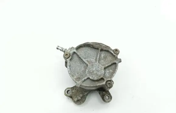Peugeot 407 Vacuum pump