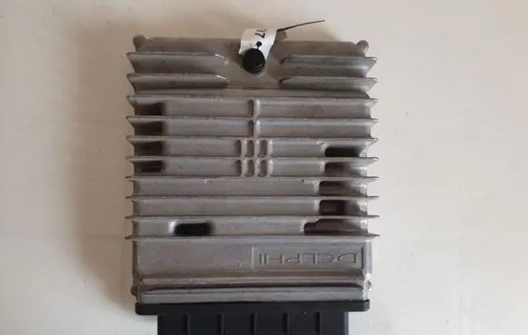Ford Mondeo MK IV Engine control unit/module 0281010629