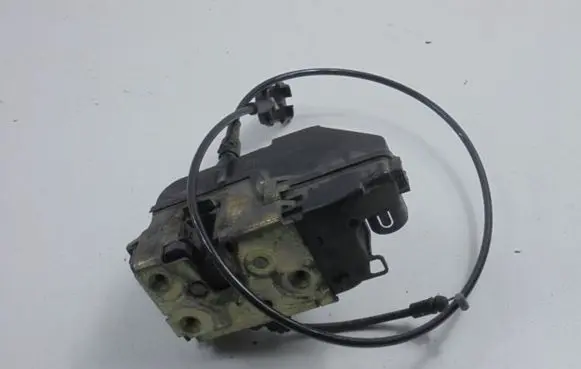 Renault Megane II Front door lock RA21R30K