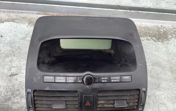 Toyota Avensis T250 Screen/display/small screen 8611005020 CNTS6270LC FA00069