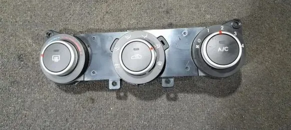 KIA Ceed Climate control unit 972501hxxx 97250-1h221
