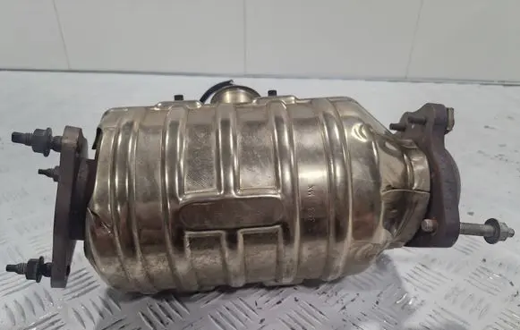 Chevrolet Corvette C8 Catalyst/FAP/DPF particulate filter 12672381 12704809