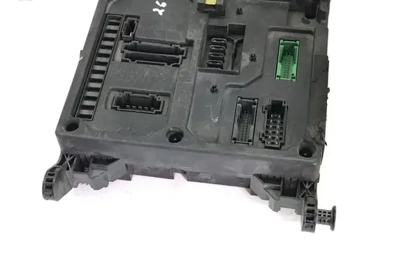 Volkswagen Sharan Fuse module 7M0971882A PX0418130