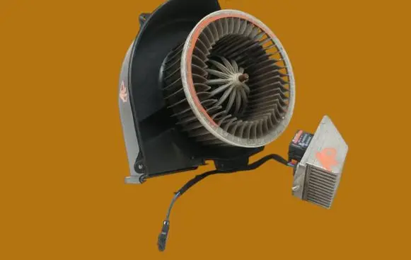 Heater fan/blower
