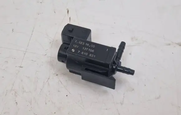 Mini Cooper Countryman R60 Turbo solenoid valve 70231800 13T156 7810831