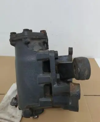 Mercedes-Benz Sprinter W906 Steering wheel axle 9604654201